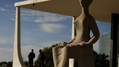STF adia decisão sobre sigilo de buscas na internet