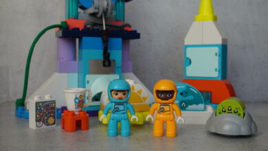 NASA apresenta foguete LEGO Duplo 3-em-1 para crianças