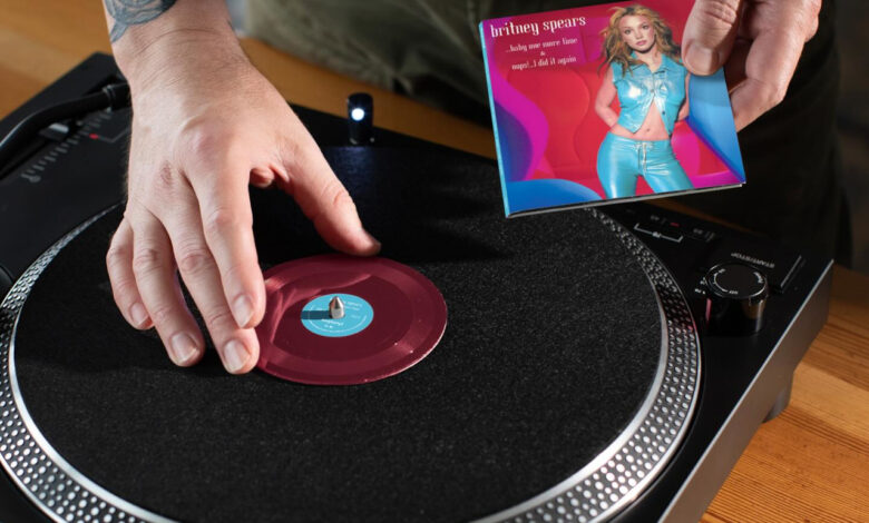 Tiny Vinyl une design sustentável e som poderoso em disco colecionável