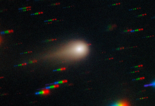 NASA captura cometa interestelar 3I/ATLAS ganhando cauda