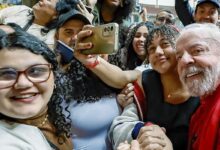 Lula defende educação e política para um futuro melhor