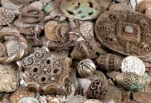 Homem encontra até 20.000 moedas em descoberta arqueológica