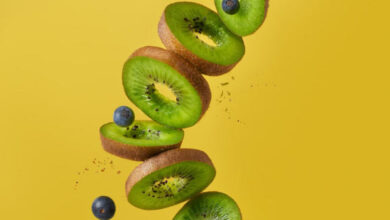 Kiwifruits, rye bread and high mineral water, psyllium supplements, certain probiotic strains and magnesium oxide supplements are recommended to improve specific constipation outcomes. Image credit: Aziz3625.