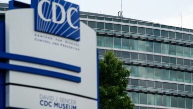Administração Trump reduz CDC e pesquisa de saúde global sofre