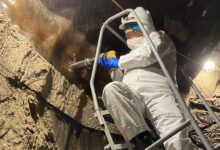 Cientistas reativam micróbios antigos em estudo e observam emissão de CO2