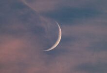 NASA observa lua crescente alinhada com Marte e Mercúrio