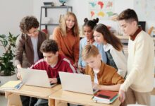 Educação tech revê falhas para futuro da AI nas escolas