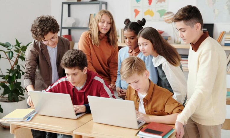 Educação tech revê falhas para futuro da AI nas escolas