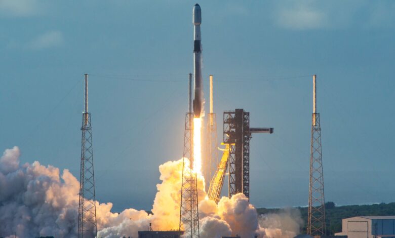 SpaceX lança satélite Starlink nº 10.000 em nova missão