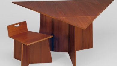Cadeiras de Frank Lloyd Wright ressurgem no design de mobiliário