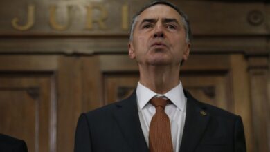 Barroso planeja viver fora da órbita pública após STF