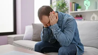 Estudo liga pílula popular de queda de cabelo à depressão