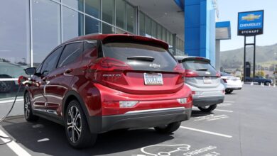 GM reporta perda de US$ 1,6 bilhão com queda em vendas de EVs
