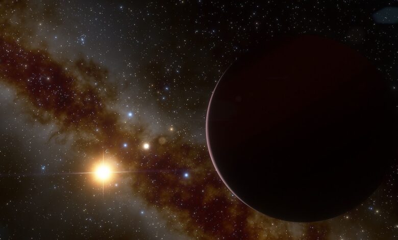 NASA descobre exoplaneta devorando gás e poeira em órbita