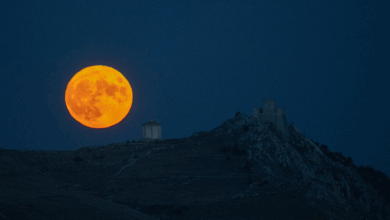 Astronomia destaca superlua de outubro e chuva de meteoros