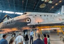 NASA considera desmantelar foguete Discovery para transporte