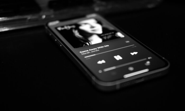 AI redefine a forma como ouvimos música com etiquetas padrão