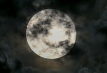 NASA observa a 'Superlua da Colheita' em 6 de outubro