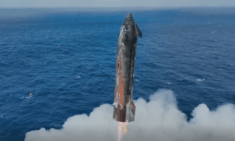 SpaceX realiza teste com foguete e aterrissa no oceano