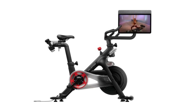 Peloton apresenta novo equipamento de cross training com AI