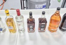 ANVISA investiga metanol em bebidas adulteradas para saúde