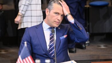Avião faz pouso de emergência com Pete Hegseth a bordo