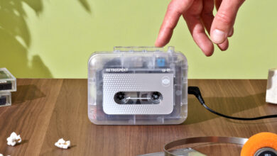 Retrospekt CP-81 traz design moderno com toque nostálgico