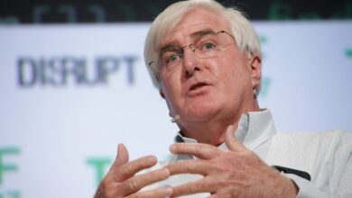 Ron Conway deixa Salesforce Foundation após comentários de Benioff