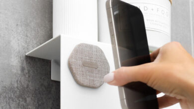Acessório MagSafe transforma paredes em suporte para iPhone