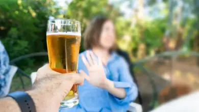 Pesquisa avalia uso de Ozempic para reduzir consumo de álcool