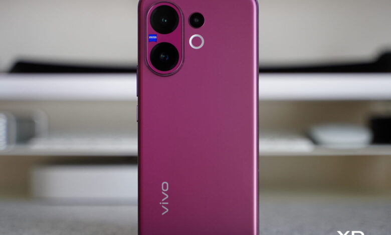 Vivo apresenta V60: design premium e bateria duradoura por R$ 2.499