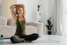 Novo estudo indica limites do yoga para a saúde do coração
