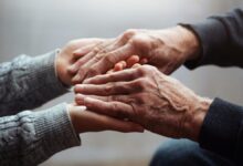 Internet traz benefícios para idosos em tempos de gadgets